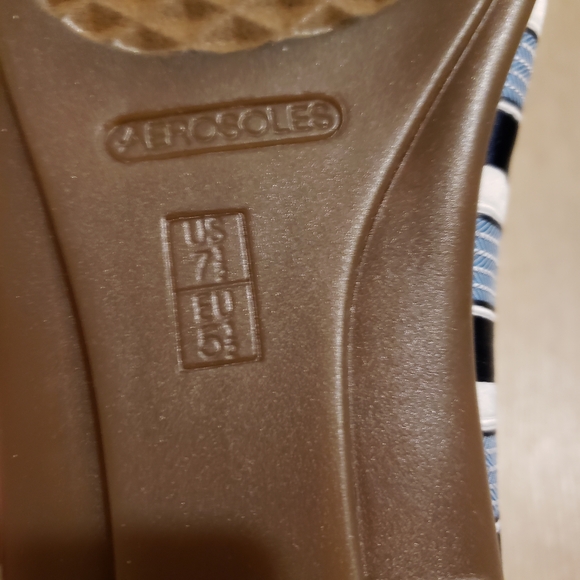 AEROSOLES NWOT Navy and White Striped Loafers - Picture 6 of 7